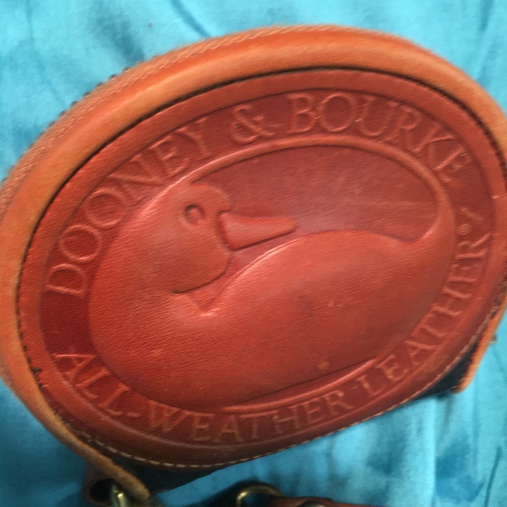 Vintage -leather big duck coin and key chain purse